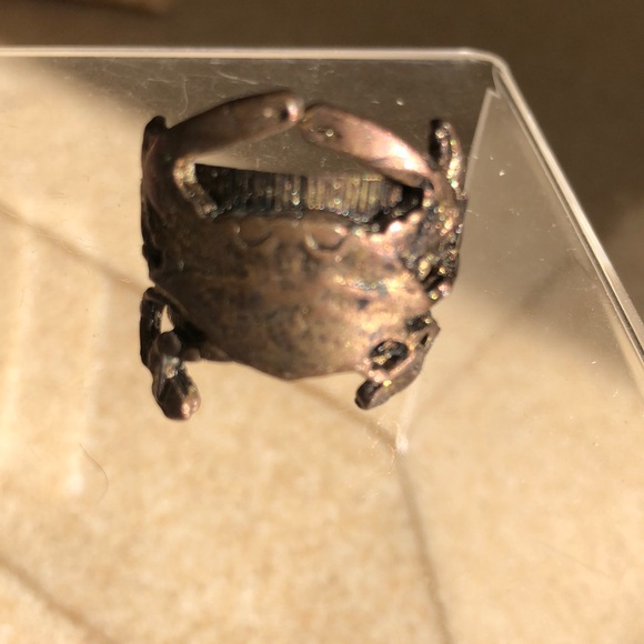 Vintage 1960’s Zodiac Horoscope Cancer Sign Crab unisex Metal Ring - Picture 3 of 16